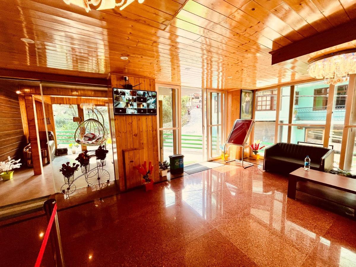 Winterline Resort Near Mall Road Manali - Centrally Heated & Air Cooled Exterior foto