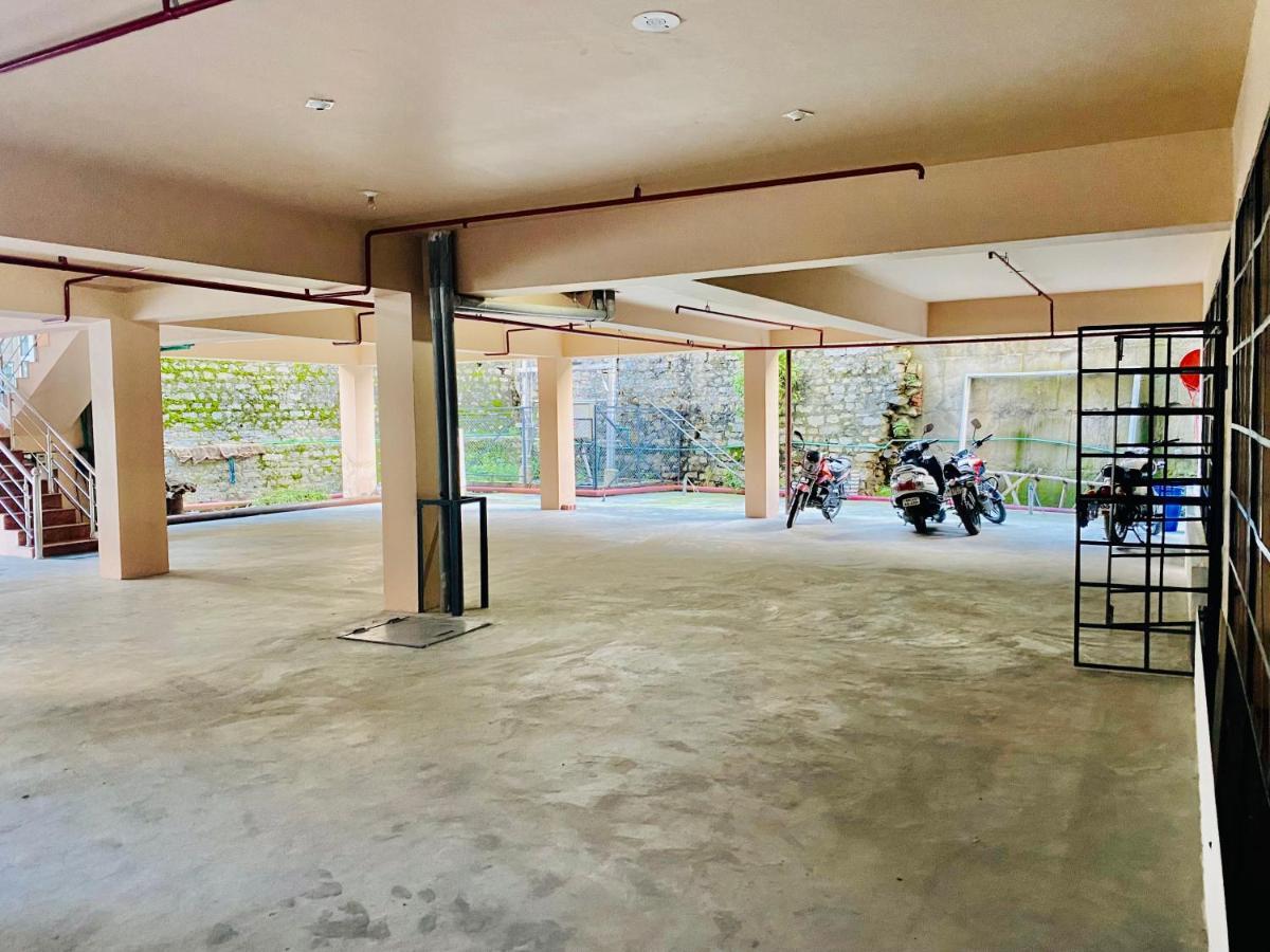 Winterline Resort Near Mall Road Manali - Centrally Heated & Air Cooled Exterior foto